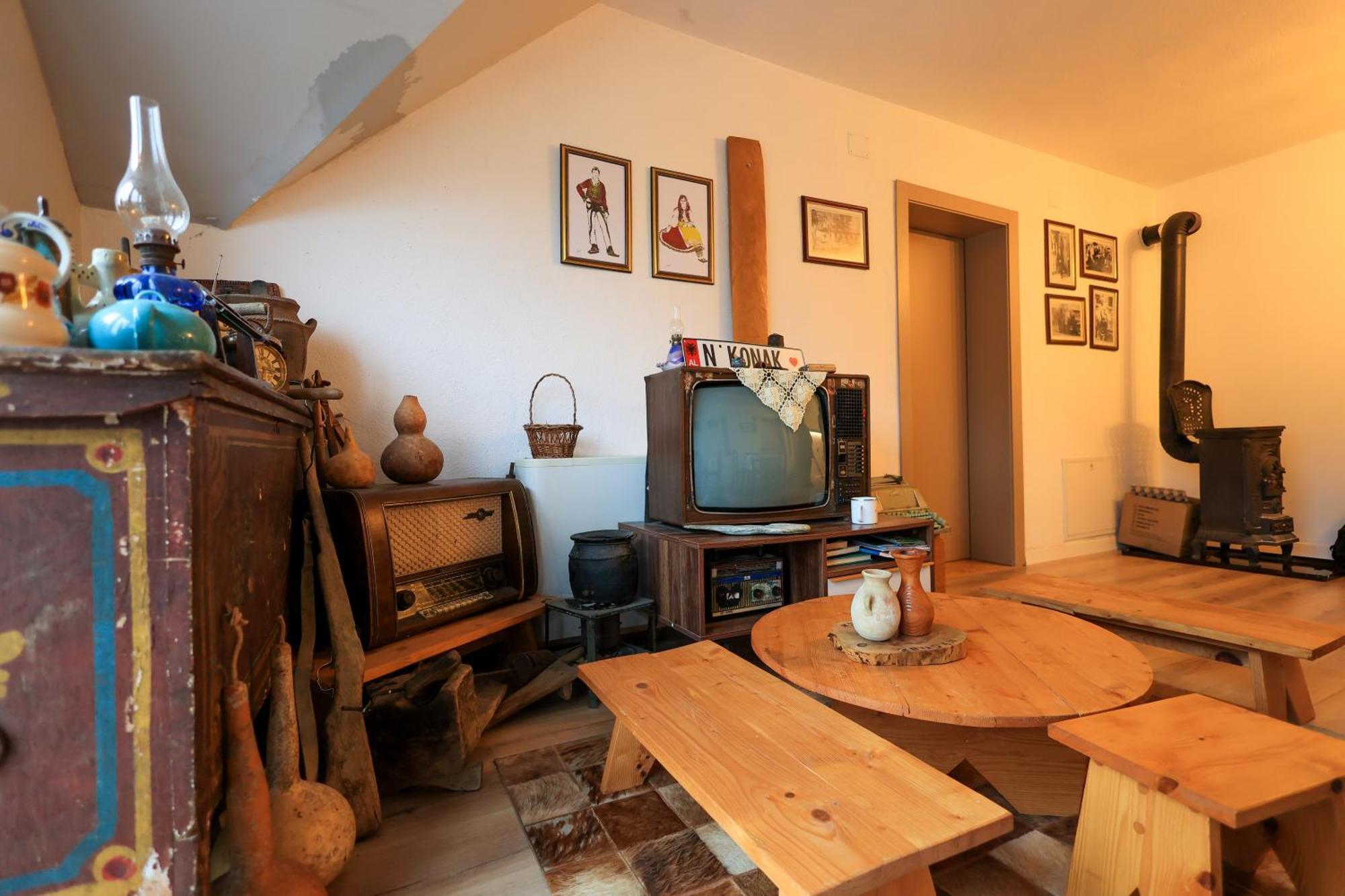 N'Konak Guesthouse Puke Luaran gambar